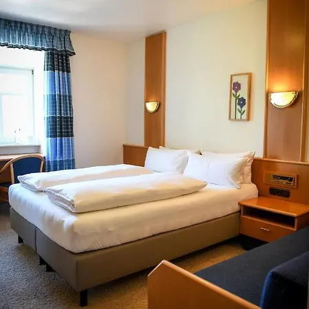 Mainblick Garni Herberg 3*