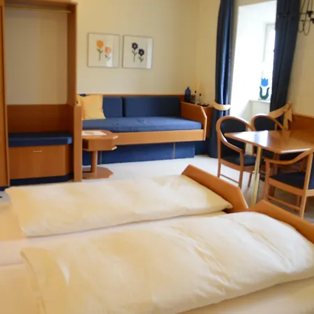 Mainblick Garni