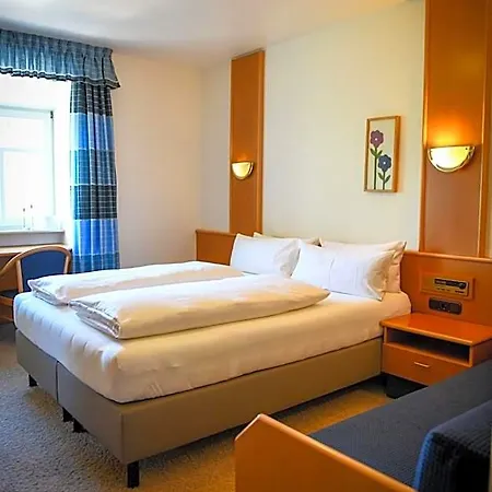 Mainblick Garni Gasthof 3*